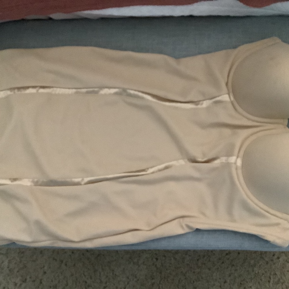 NWT Maidenform All Over Solutions Shaper Slip 38 B